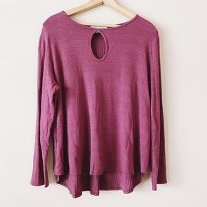 Sinuous Top...